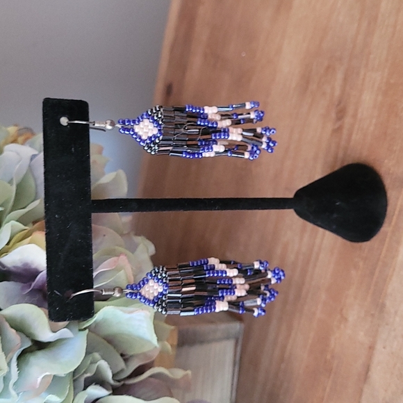 💖 Handbeaded Earrings - Picture 4 of 8